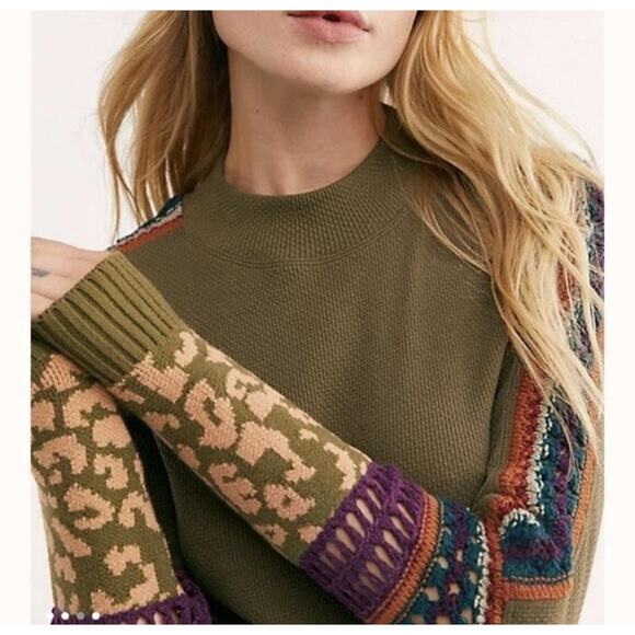 Free People Sweater Womens Small Green Knit Mock Neck Leopard Sleeve Boho - Picture 1 of 14